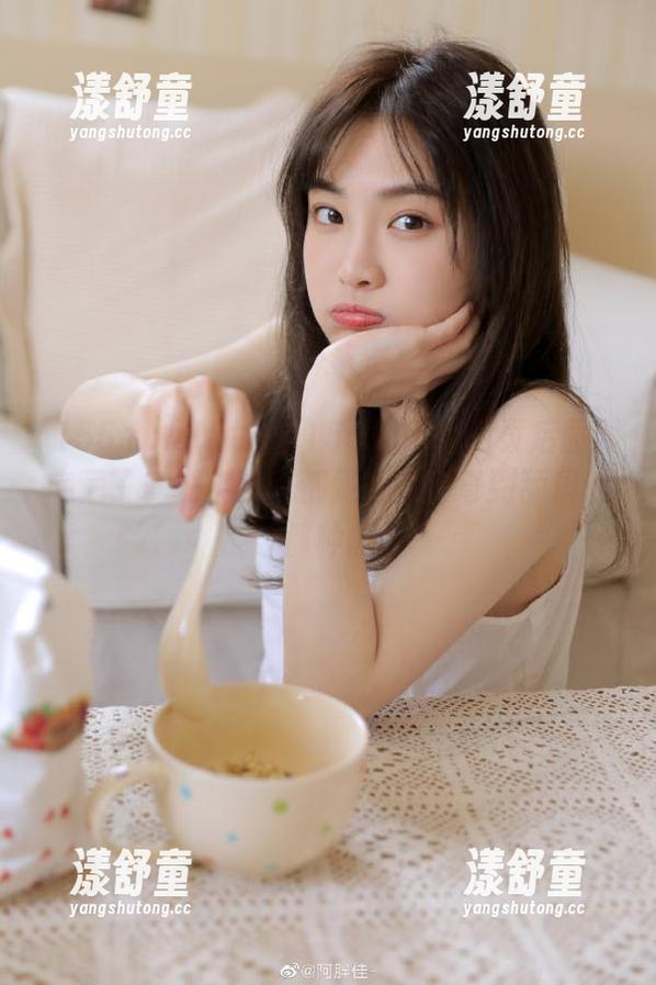 www.155.fun的网页后面到底藏了多少宝藏，都是让我好奇到舔屏的那种。