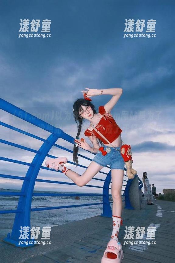 51.com 以为在逛51.com网站是为了放松,没想到一不小心变成了正经“吃瓜群众”。