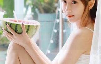 门口的入口挤满了人，51今日吃瓜群众爆料的现场一览无余！