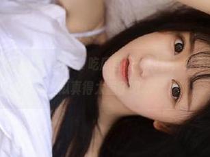 我就默默地在“51吃瓜官网”刷着，时不时想，这里的瓜真得太重了吧…