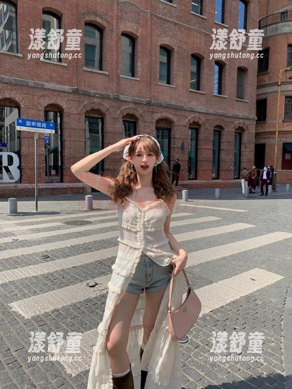 导航一下，51吃瓜短剧，看完这部再也不想出门了…