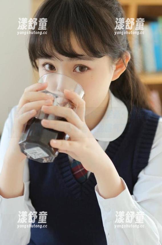 cgw51吃瓜今天更新：分手的瓜居然还能再复合？我服气了！