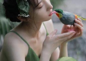 51吃瓜视频，一看便知全网又多了个让人摇头的瓜！