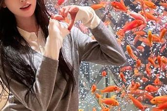 我在“51吃瓜网”网址被今日新瓜勾到了，好巧妙的转折！