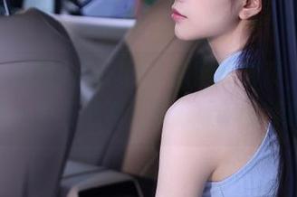 点开52吃瓜网的网页，仿佛掉进一个无底洞，越看越想继续翻。