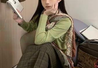 58吃瓜网的网页设计：是想吸引人还是直接让人反感？