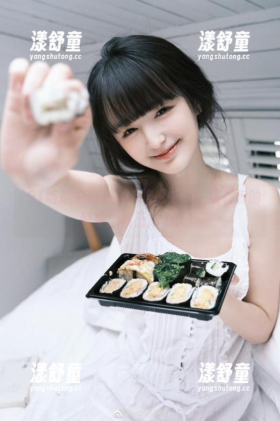 91吃瓜中心 在91吃瓜中心,观看你的好奇心被无限放大!
