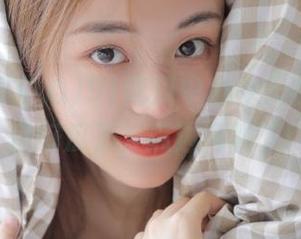 91吃瓜中心今天在线，准备好瓜子，瓜边闲聊下!
