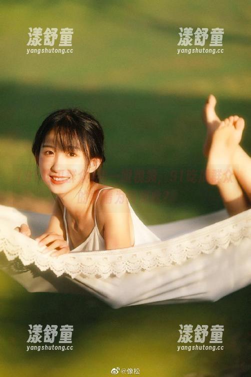 91吃瓜群众 看一眼视频,91吃瓜群众的钟情为何如此?