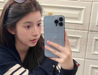 “heiliao.su”只不过是个吃瓜入口，我却毫无抵抗力地掉进去了…