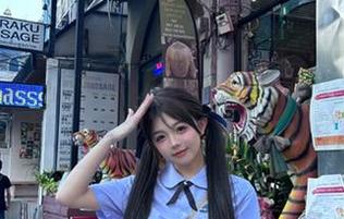 “www.hl155.ccm”网站，吸引我注意力的方式太另类了！