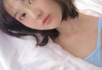 “www吃瓜网.com”：我打开线路，一浪接一浪的八卦，比电视剧还刺激！