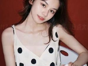 “zztt740.ccm”线路下的黑料，污点太深了，让人忍不住想多看几眼。