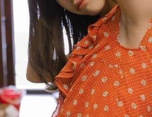 听说“今日吃瓜51”网页上关于那个瓜的评论夸张到令人窒息……