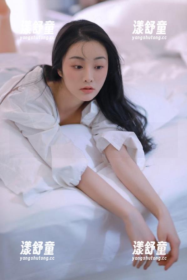 下载吃瓜网，假装自己很忙其实在追跡热点！
