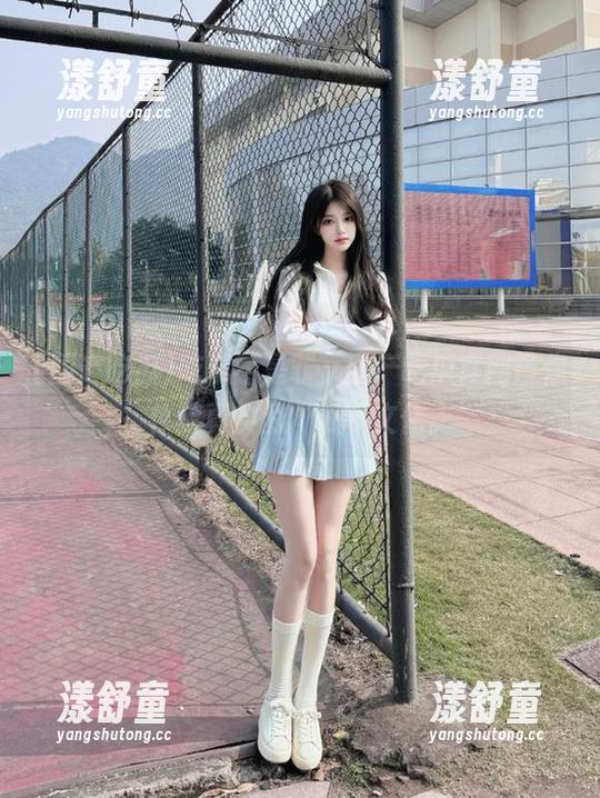 国产吃瓜 吃瓜不是罪,国产吃瓜官网带你体验真实的“瓜”文化。