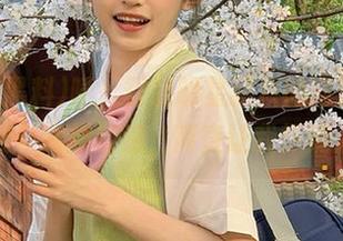 咦，登录明星黑料的网站能遇到如此多劲爆消息，简直让我怀疑人生。