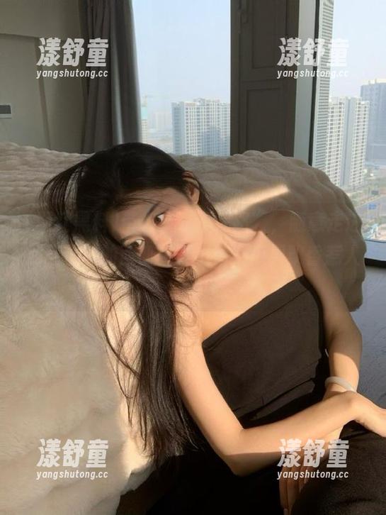 带着“永不迷路”，随意走进网红黑料的西部牛仔小镇，瓜果飘香惹人馋