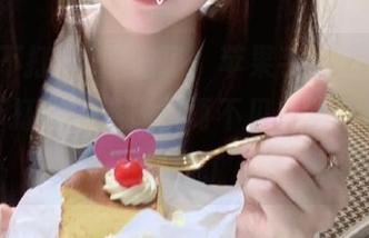 尴尬了，苹果手机居然对“黑料不打烊”选择视而不见，收藏功能也失效了