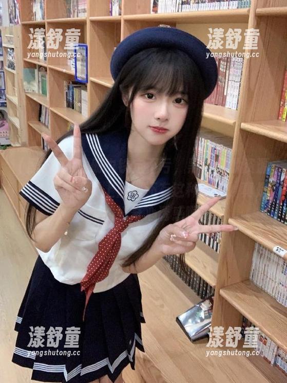 黑料网 注册也铁定不亏,黑料网的资源在永久地址页上居然还有这种操作,真是极大的好奇心诱惑啊。